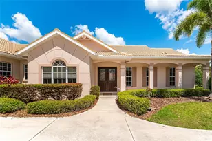 6615 Butlers Crest Dr, Bradenton, FL 34203 - Photo 1