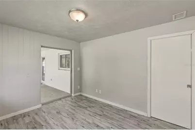 1125 Danny Dr, Sarasota, FL 34243 - Photo 20