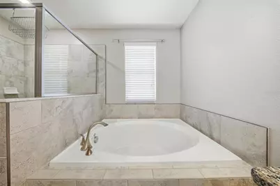 13917 Roseate Tern Lane, Riverview, FL 33579 - Photo 32