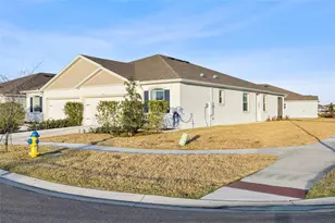 8498 Bold Cypress Ln, Wesley Chapel, FL 33545 - Photo 2