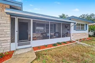 6972 41st Terrace N, Saint Petersburg, FL 33709 - Photo 2