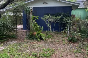 1708 Pond Lake Dr, Tampa, FL 33612 - Photo 54