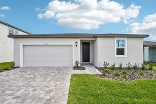 811 Sunshower Dr, Lady Lake, FL 32159 - Photo 1