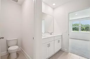 811 Sunshower Dr, Lady Lake, FL 32159 - Photo 28