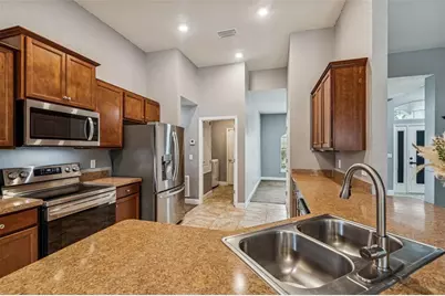 13070 Sigmund Street, Spring Hill, FL 34609 - Photo 18