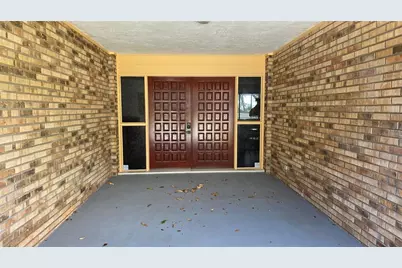 2890 Armadillo Drive, Palm Harbor, FL 34683 - Photo 2