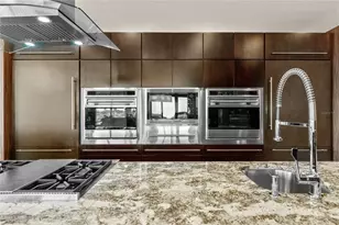 40 Bayview Ct S, Saint Petersburg, FL 33711 - Photo 16