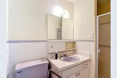 11328 N Oakleaf Avenue, Tampa, FL 33612 - Photo 26