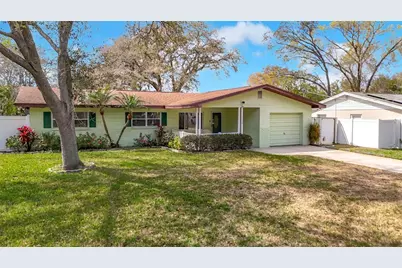 11328 N Oakleaf Avenue, Tampa, FL 33612 - Photo 2