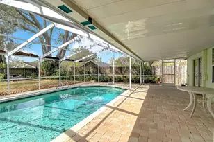 11328 N Oakleaf Ave, Tampa, FL 33612 - Photo 30