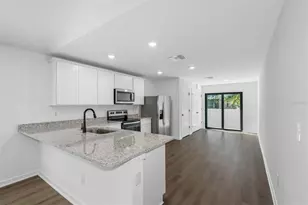 229 Galaxy Ave, Spring Hill, FL 34606 - Photo 6