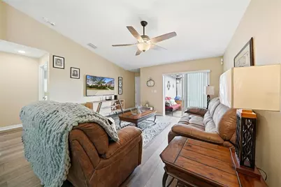 12513 Triple Creek Boulevard, Riverview, FL 33579 - Photo 4