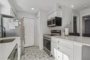 8742 Mallard Reserve Dr, Tampa, FL 33614 - Photo 12