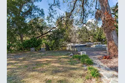 1214 E Park Circle, Tampa, FL 33604 - Photo 22