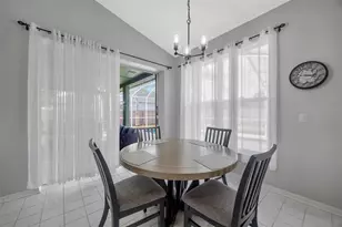 28703 Crooked Stick Ct, Wesley Chapel, FL 33543 - Photo 18