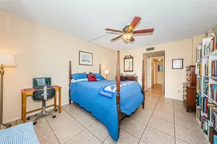 4915 Bay Street NE, Saint Petersburg, FL 33703 - Photo 20