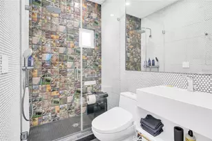 747 2nd St N, Saint Petersburg, FL 33701 - Photo 28