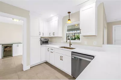 4000 14th Street NE, Saint Petersburg, FL 33703 - Photo 16