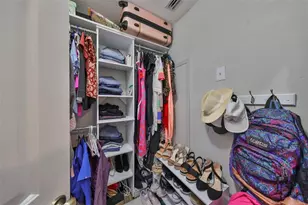 2127 Golden Oak Ln, Valrico, FL 33594 - Photo 22