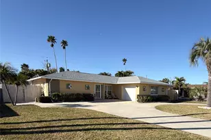 108 14th St, Belleair Beach, FL 33786 - Photo 2