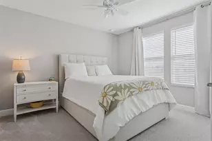 33287 Sycamore Leaf Dr, Wesley Chapel, FL 33545 - Photo 32