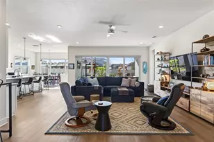 8903 Drummer Plank Dr, Wesley Chapel, FL 33545 - Photo 10