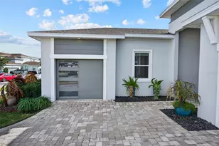 8903 Drummer Plank Dr, Wesley Chapel, FL 33545 - Photo 6