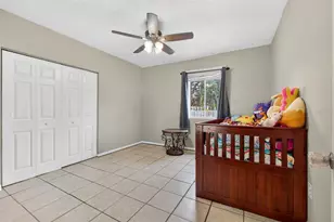 39243 Lizabeth Cir, Zephyrhills, FL 33542 - Photo 32