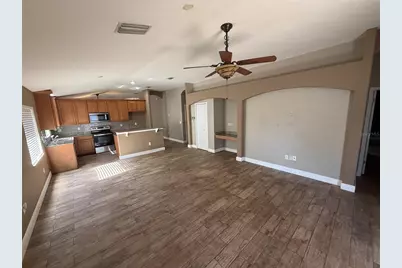 11547 Addison Chase Drive, Riverview, FL 33579 - Photo 8