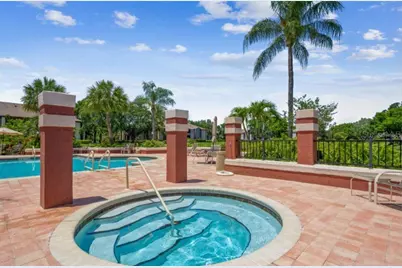 10263 Gandy Boulevard N #602, Saint Petersburg, FL 33702 - Photo 54