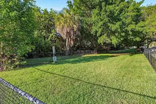 10263 Gandy Blvd N, Saint Petersburg, FL 33702 - Photo 60