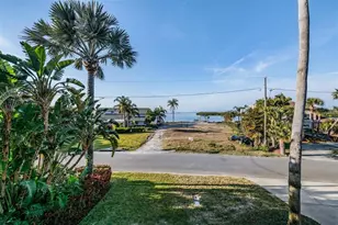 116 Carlyle Cir, Palm Harbor, FL 34683 - Photo 78