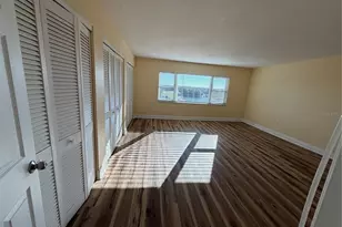 8950 Park Blvd, Seminole, FL 33777 - Photo 18