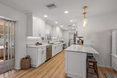 1425 Embassy Drive, Clearwater, FL 33764 - Photo 14