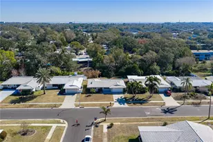 1425 Embassy Dr, Clearwater, FL 33764 - Photo 2