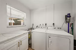 1425 Embassy Dr, Clearwater, FL 33764 - Photo 20