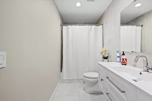 16506 Longleat Dr, Lutz, FL 33549 - Photo 44