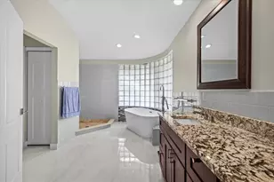 16506 Longleat Dr, Lutz, FL 33549 - Photo 32