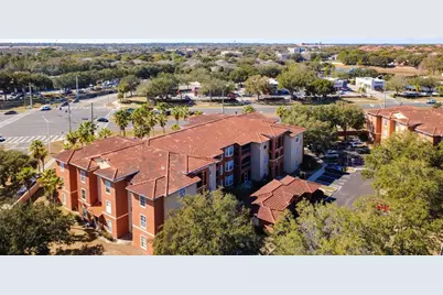 5560 Metrowest Boulevard #3-206, Orlando, FL 32811 - Photo 6