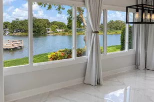10192 Seminole Island Dr, Largo, FL 33773 - Photo 14