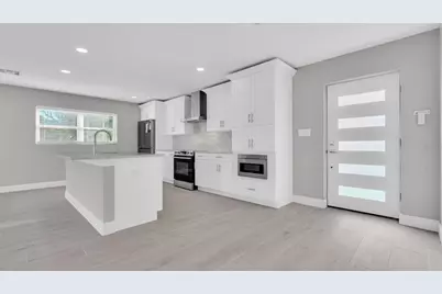 4107 Miller Drive, Saint Pete Beach, FL 33706 - Photo 4