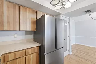 8131 Braddock Cir, Port Richey, FL 34668 - Photo 10