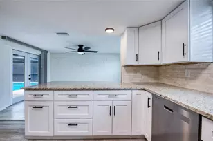 9825 Aetna Ln, Port Richey, FL 34668 - Photo 18