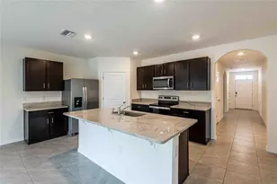 2759 Lotus Flower Trl, Wesley Chapel, FL 33543 - Photo 10