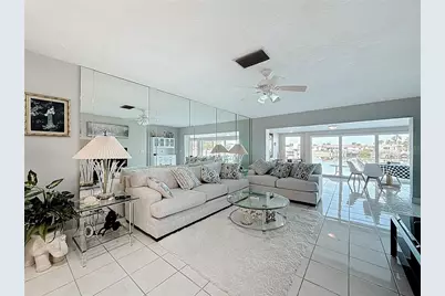 431 Boca Ciega Point Boulevard N, Saint Petersburg, FL 33708 - Photo 10