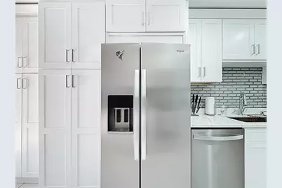 431 Boca Ciega Point Boulevard N, Saint Petersburg, FL 33708 - Photo 8