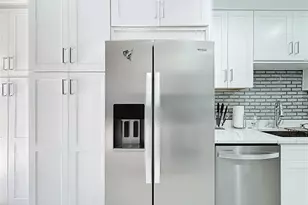 431 Boca Ciega Point Blvd N, Saint Petersburg, FL 33708 - Photo 8