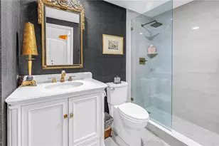 4737 Dolphin Cay Ln S, Saint Petersburg, FL 33711 - Photo 22