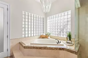 5264 61st Ave S, Saint Petersburg, FL 33715 - Photo 52