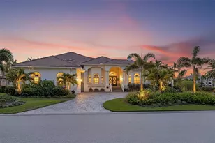 5264 61st Ave S, Saint Petersburg, FL 33715 - Photo 2